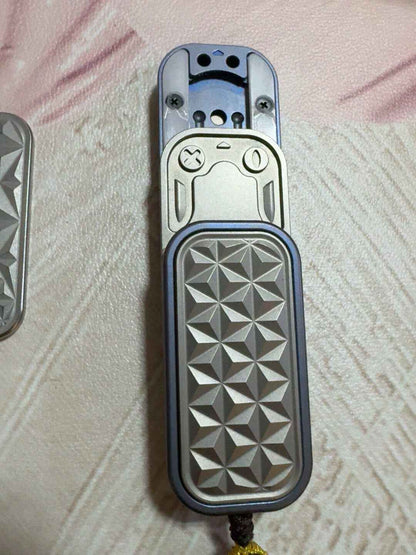 Schrodinger Cat Titanium