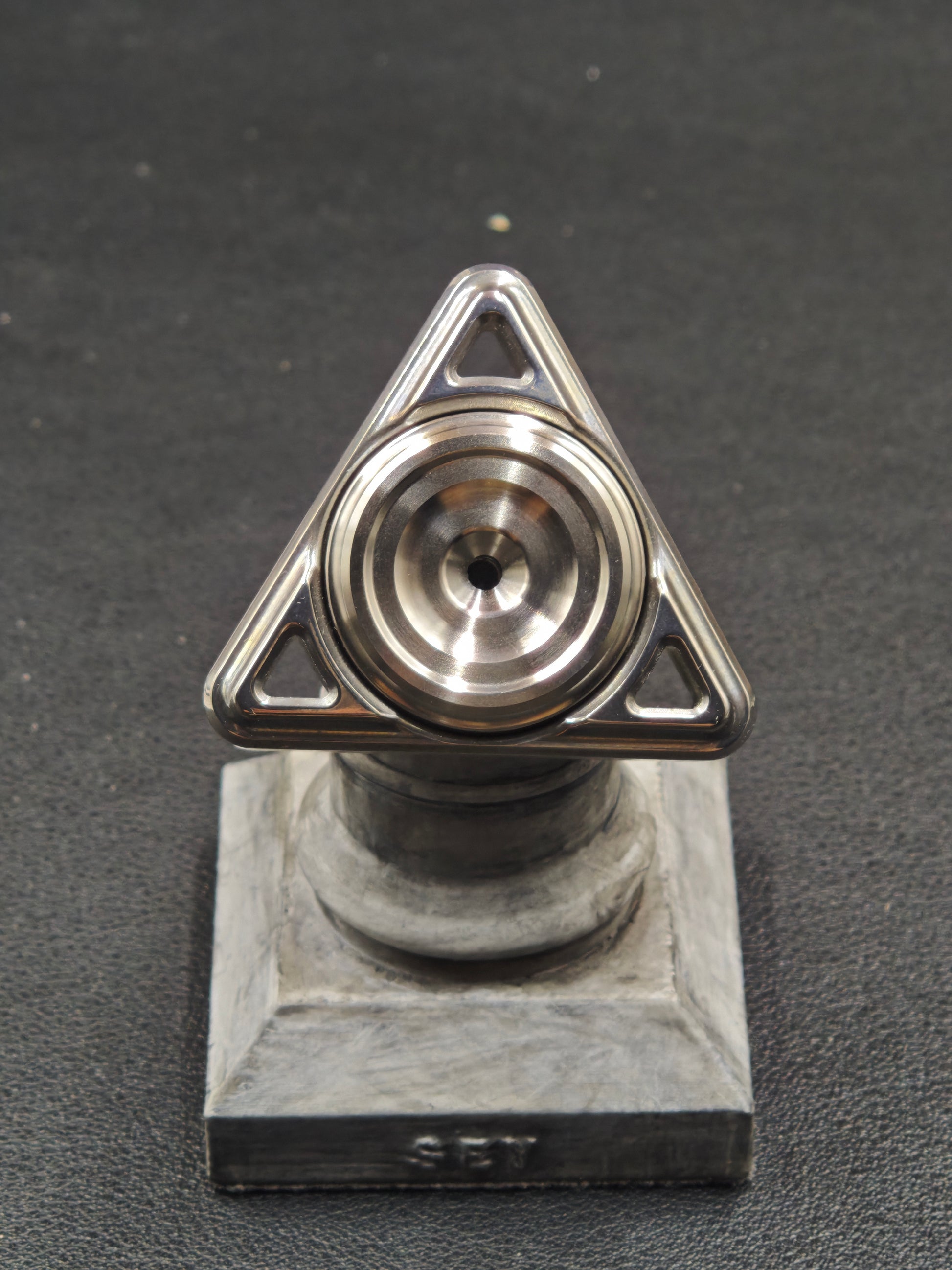 Anchor Tungsten