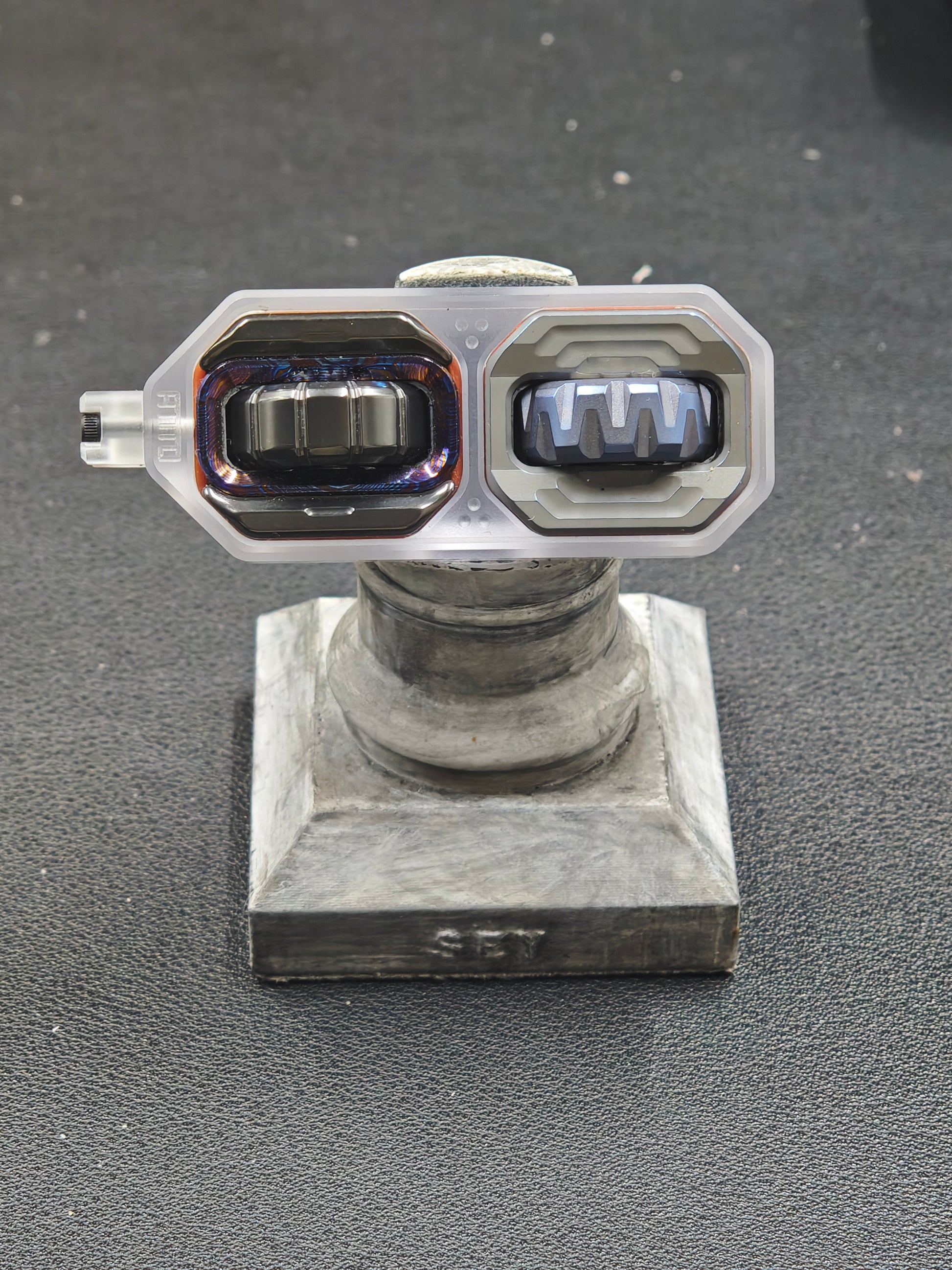 Cracker Mokuti Titanium Zirconium