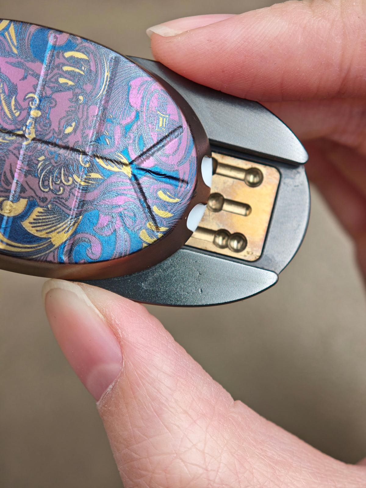 Jingle Beetle Zirconium Engraved