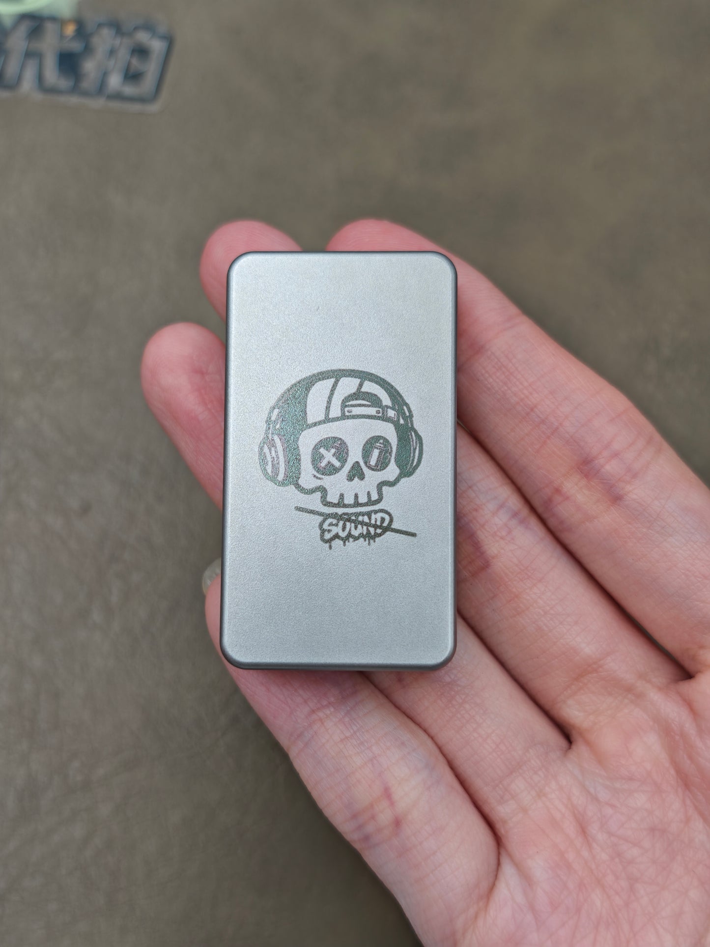 Mute Stainless Steel