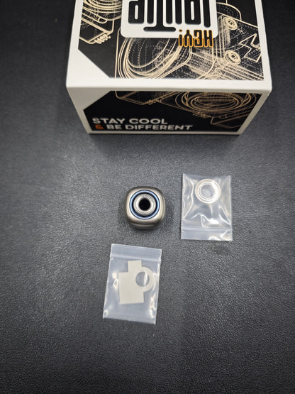 Sugar Cube Titanium