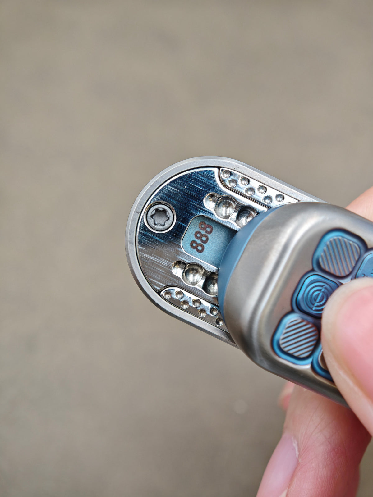 Top G Titanium