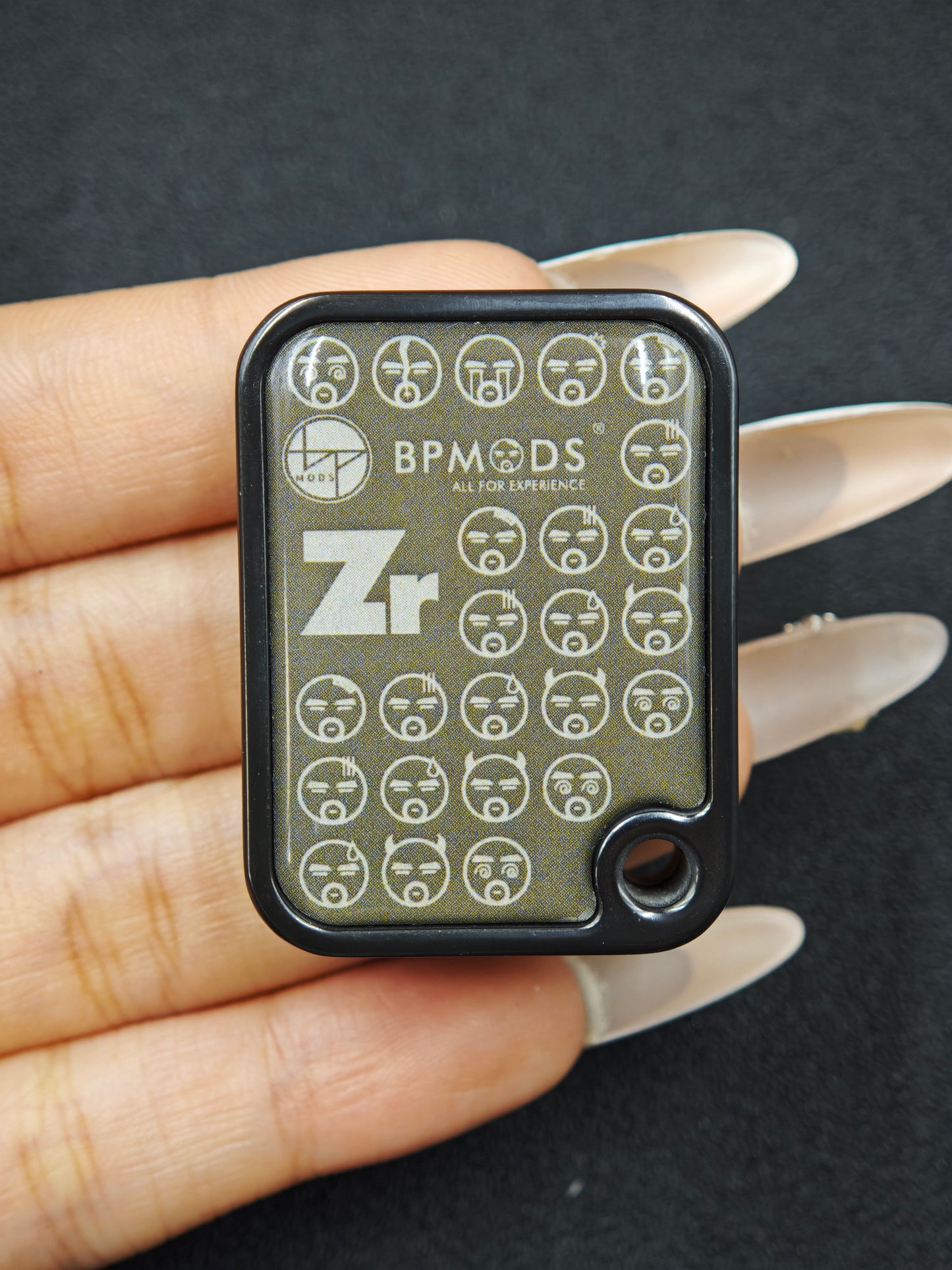 Price Tag Nine Palace Zirconium