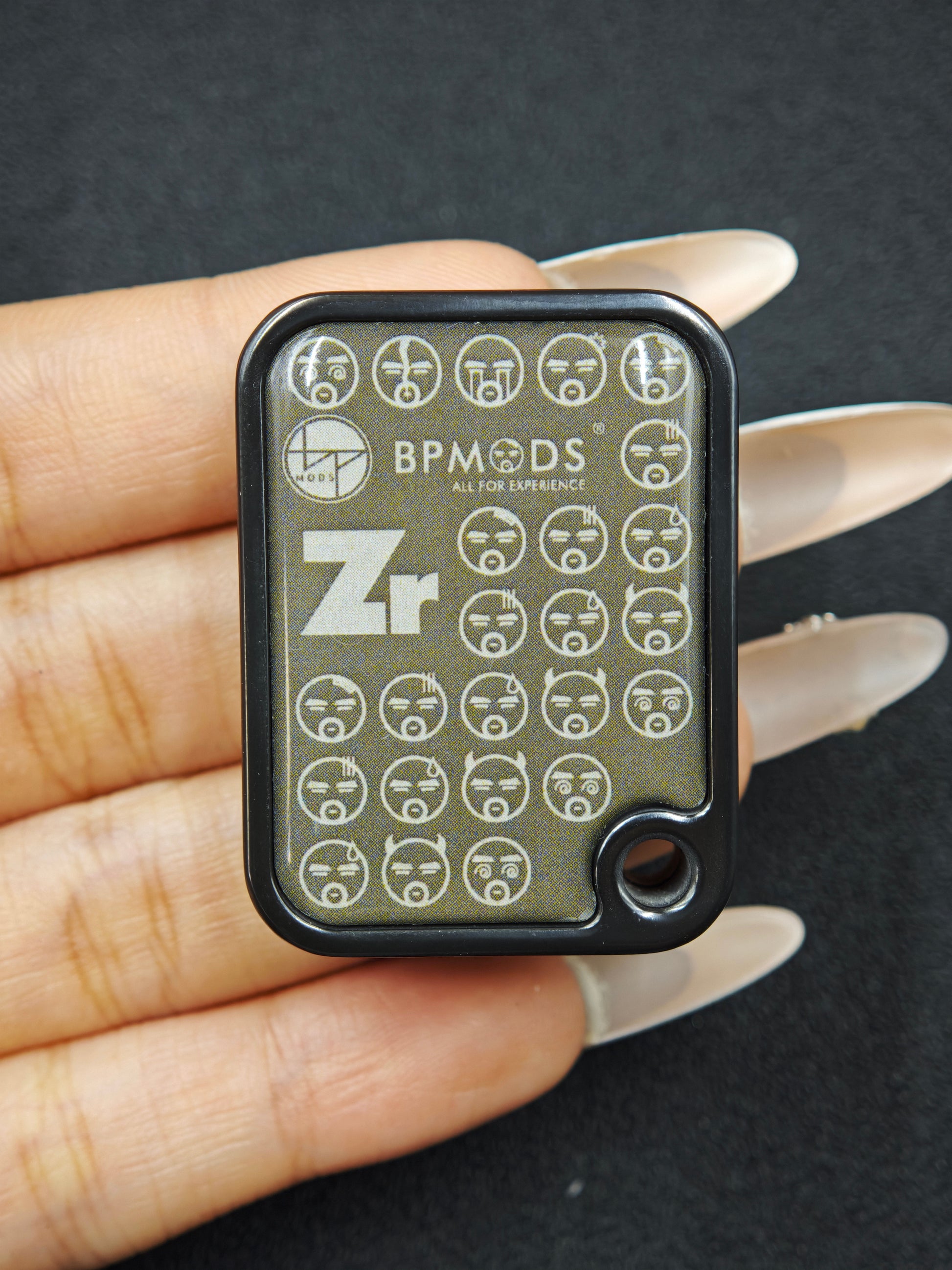 Price Tag Nine Palace Zirconium