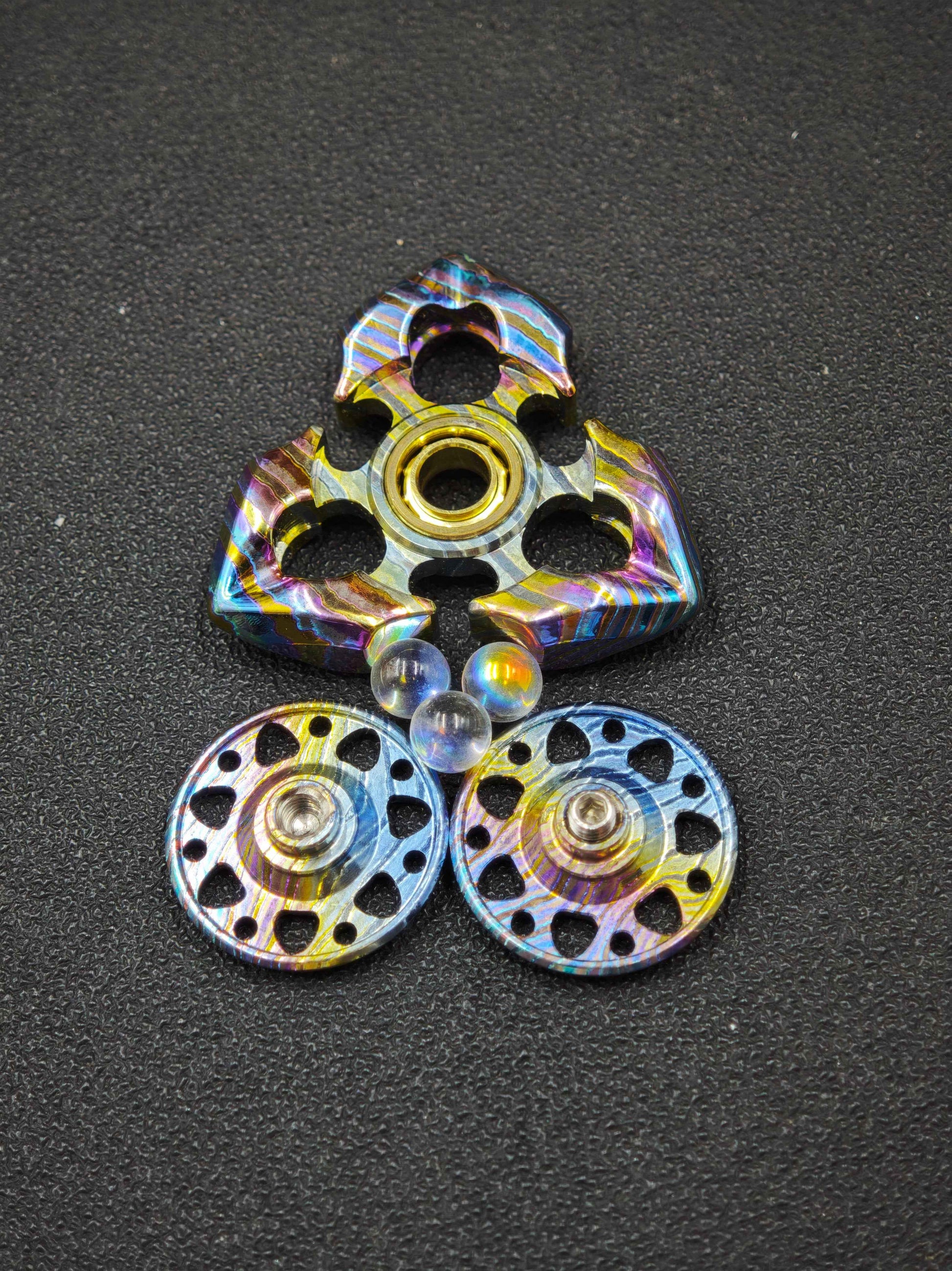 Lotus Zircuti