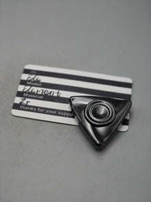 Element Zirconium