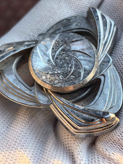 Morandi Crystallized Titanium