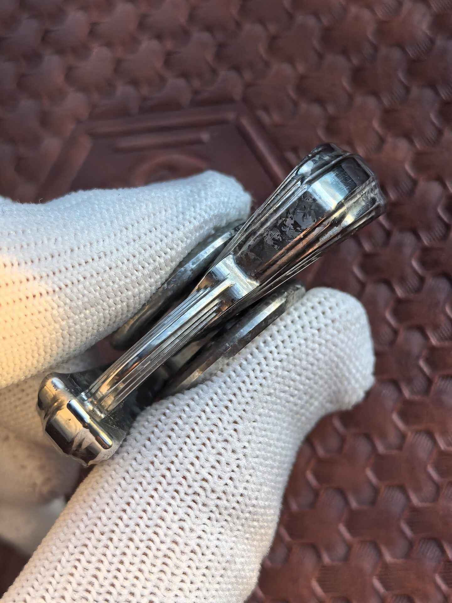 Morandi Crystallized Titanium