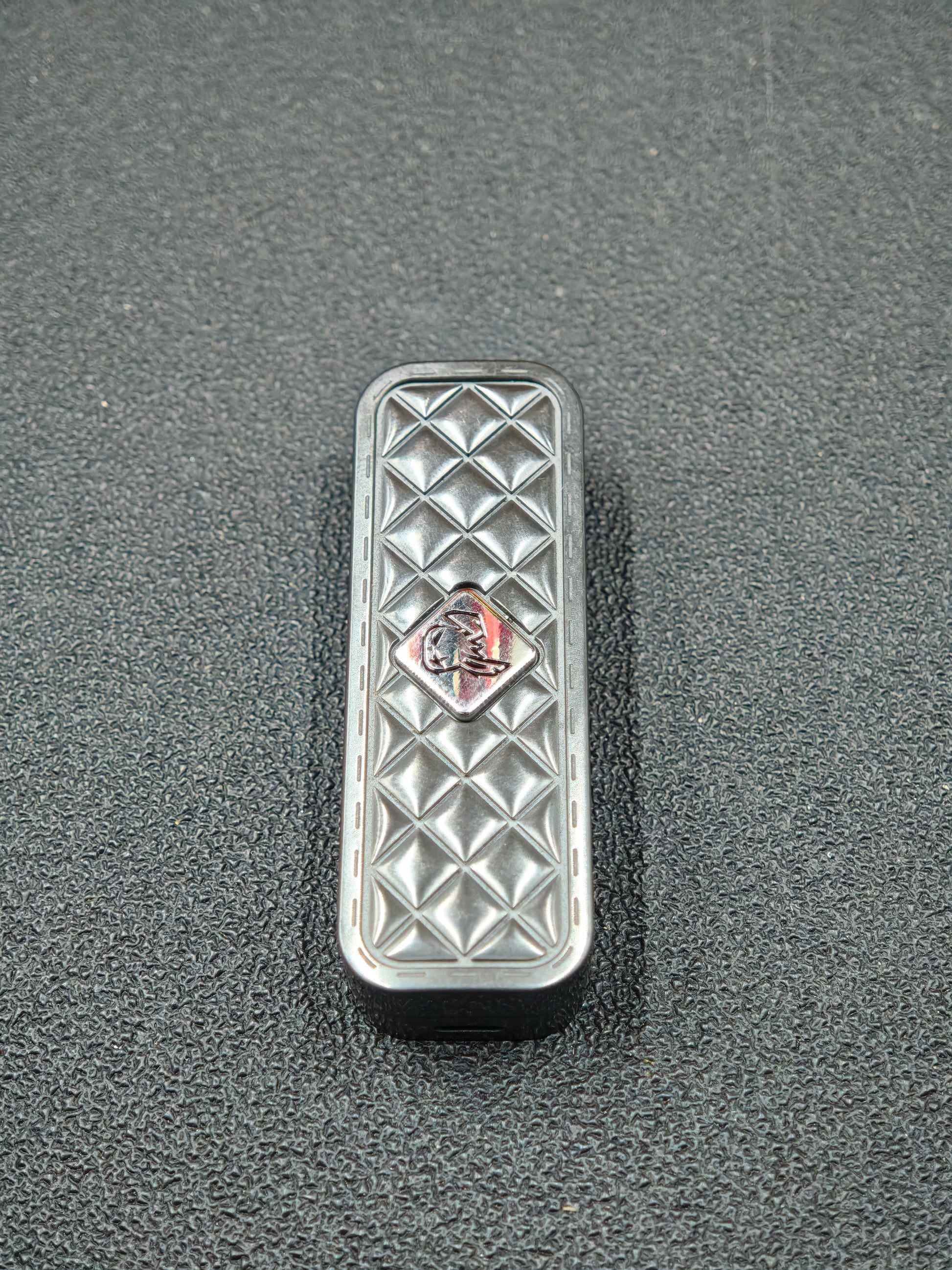 Feng Ling Zirconium