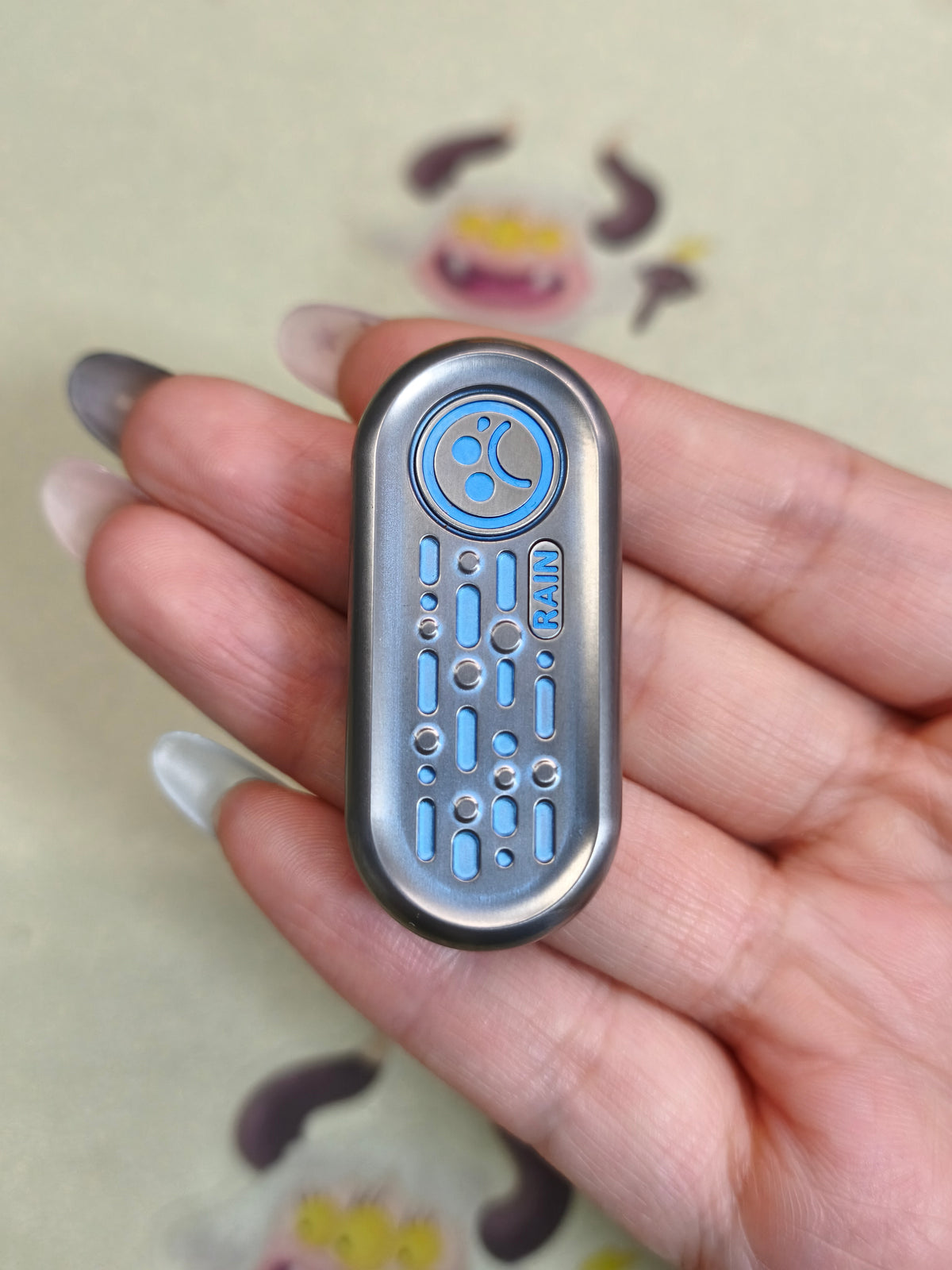 Top B Titanium