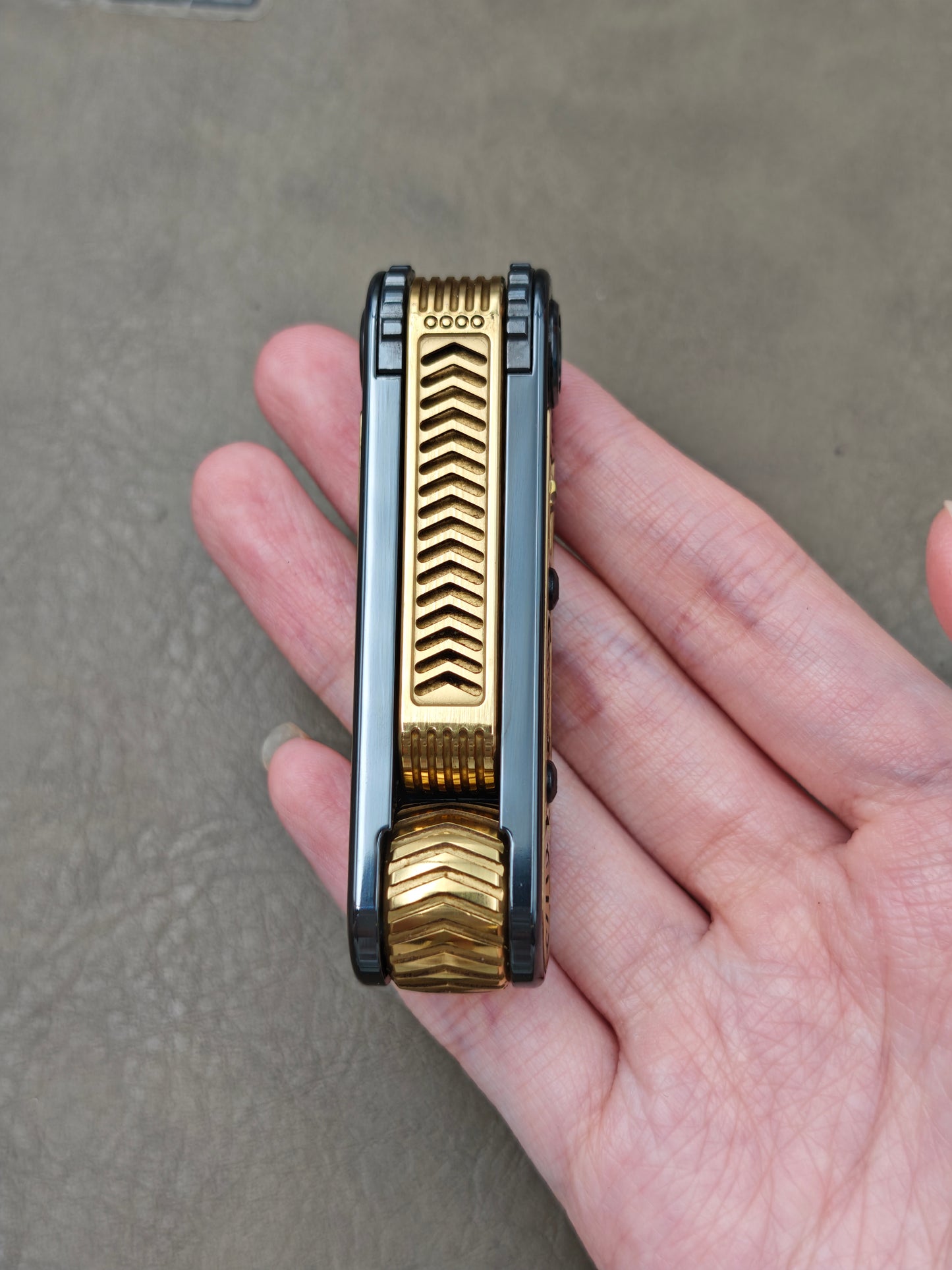 Cyber Core 2.0 Zirconium