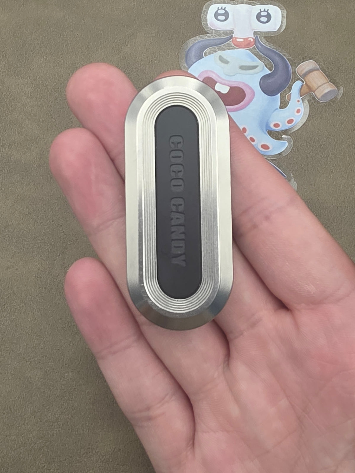 Coco Candy Titanium