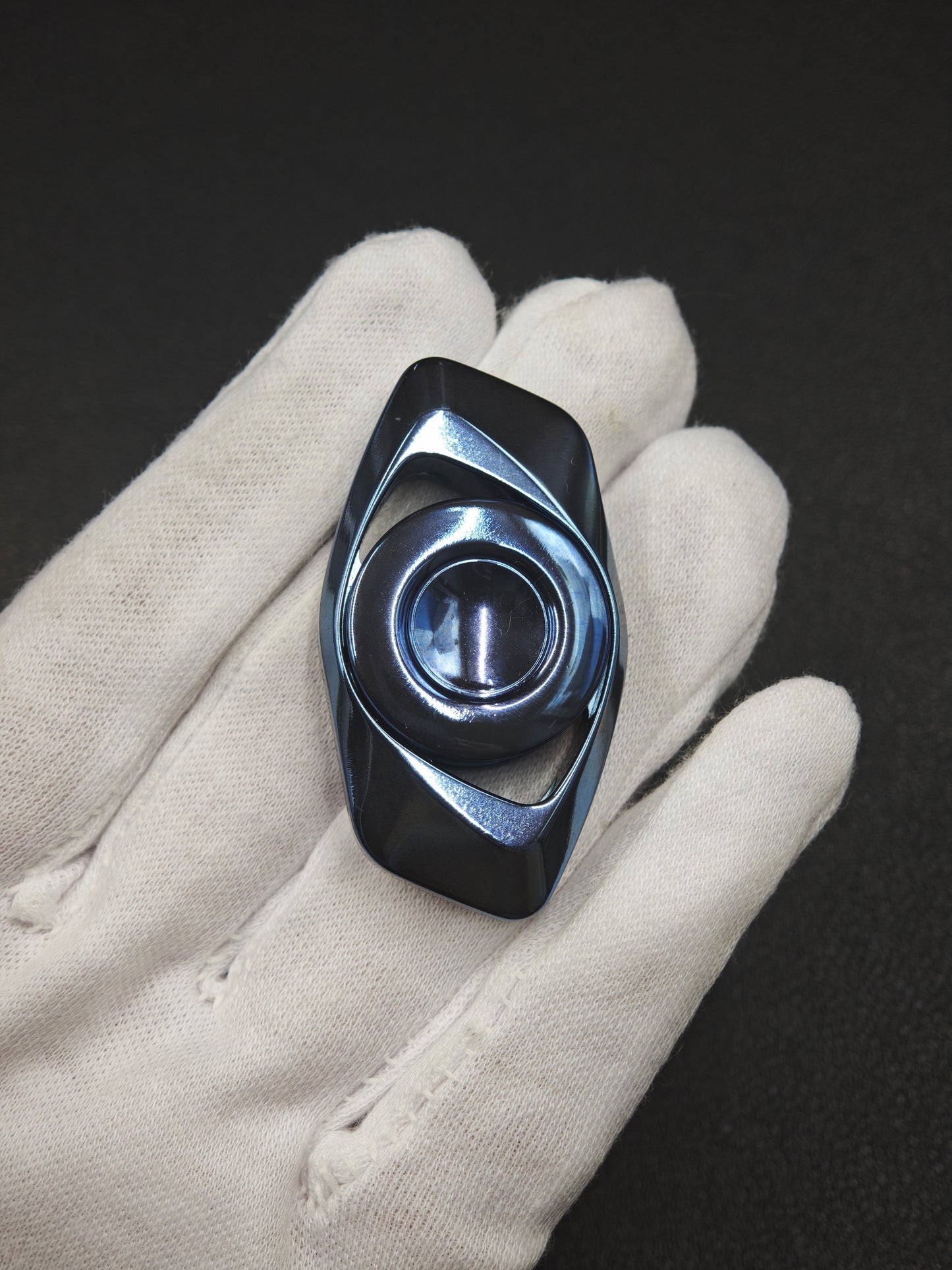 Mirror Eye Zirconium