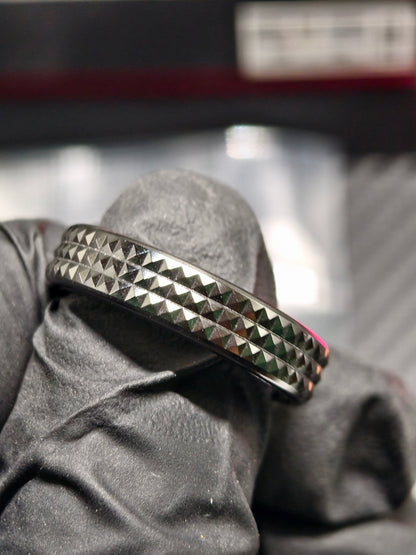 Pig Ratchet Zirconium