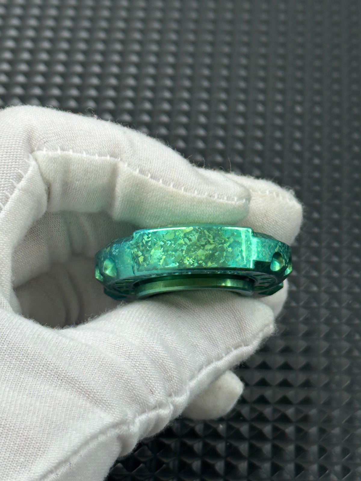 Lucky Horseshoe Crystallized Titanium