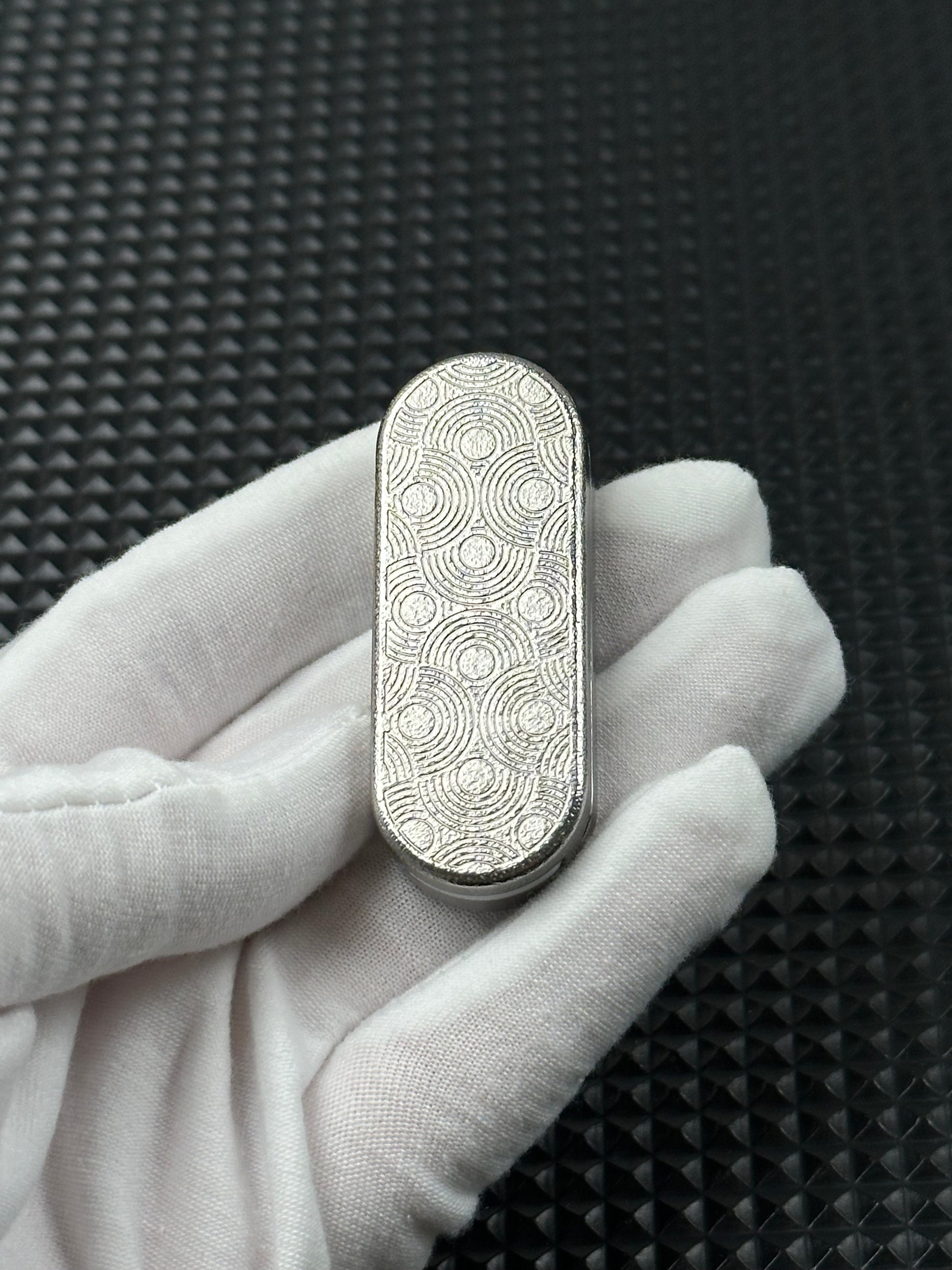 Ming Yin Titanium