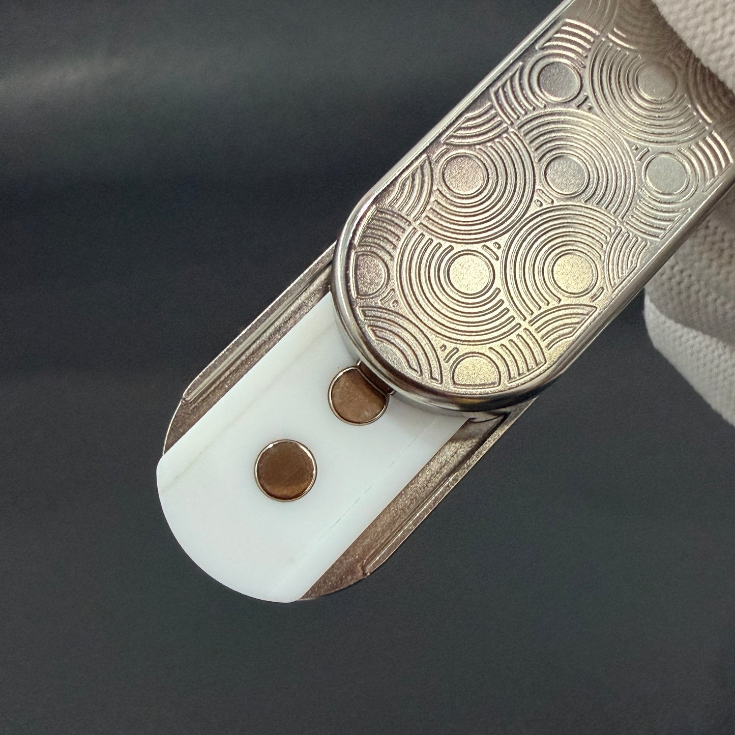Ming Yin Titanium
