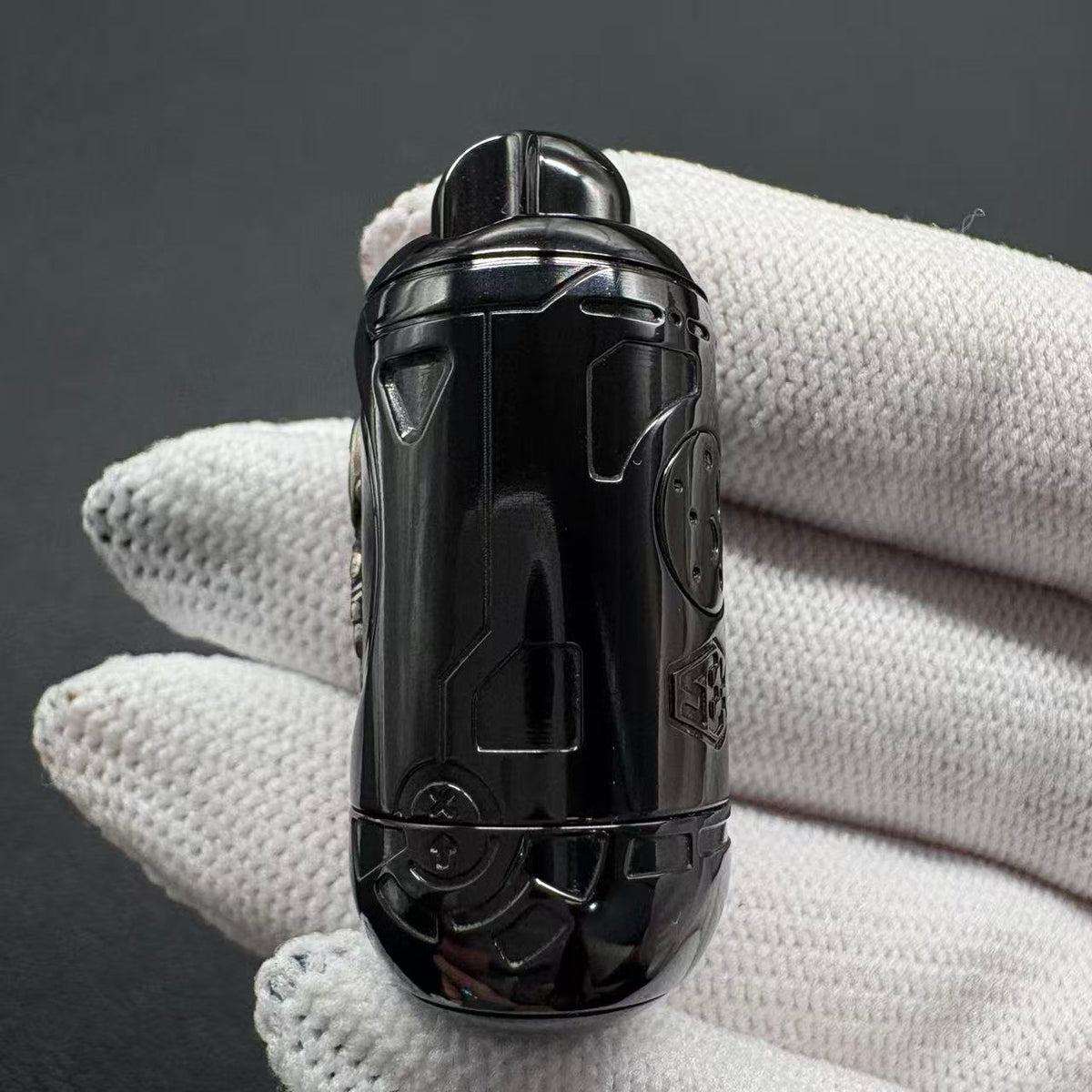 Holy Egg 2.0 Zirconium