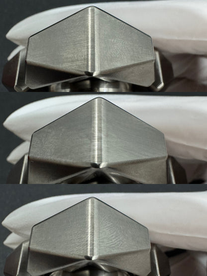 Tri Leaf Crossbone Titanium
