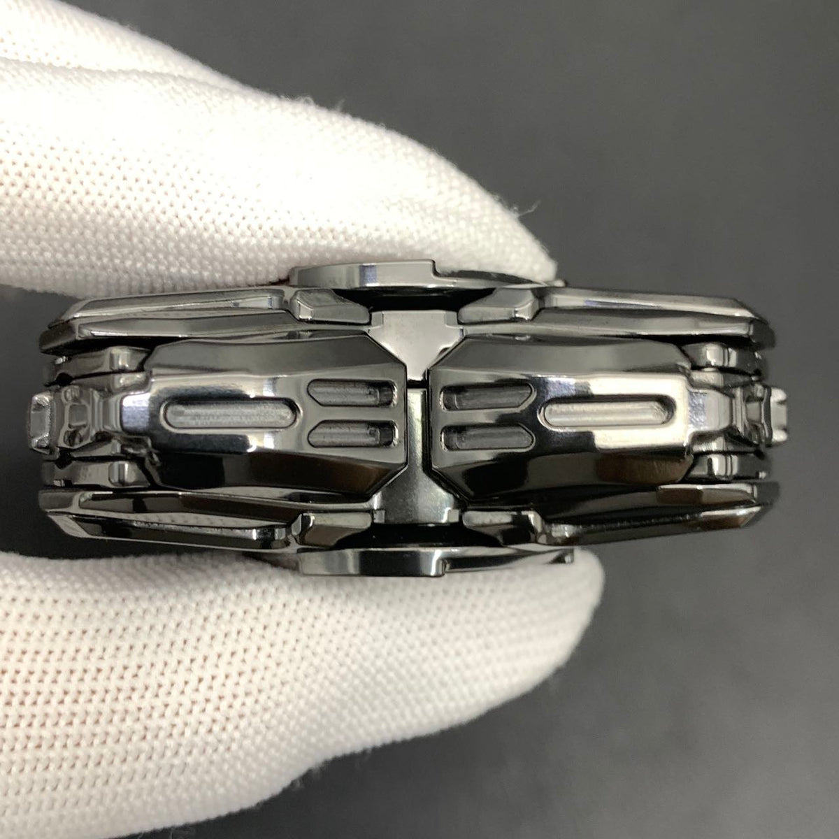 Shock String Zirconium Polished