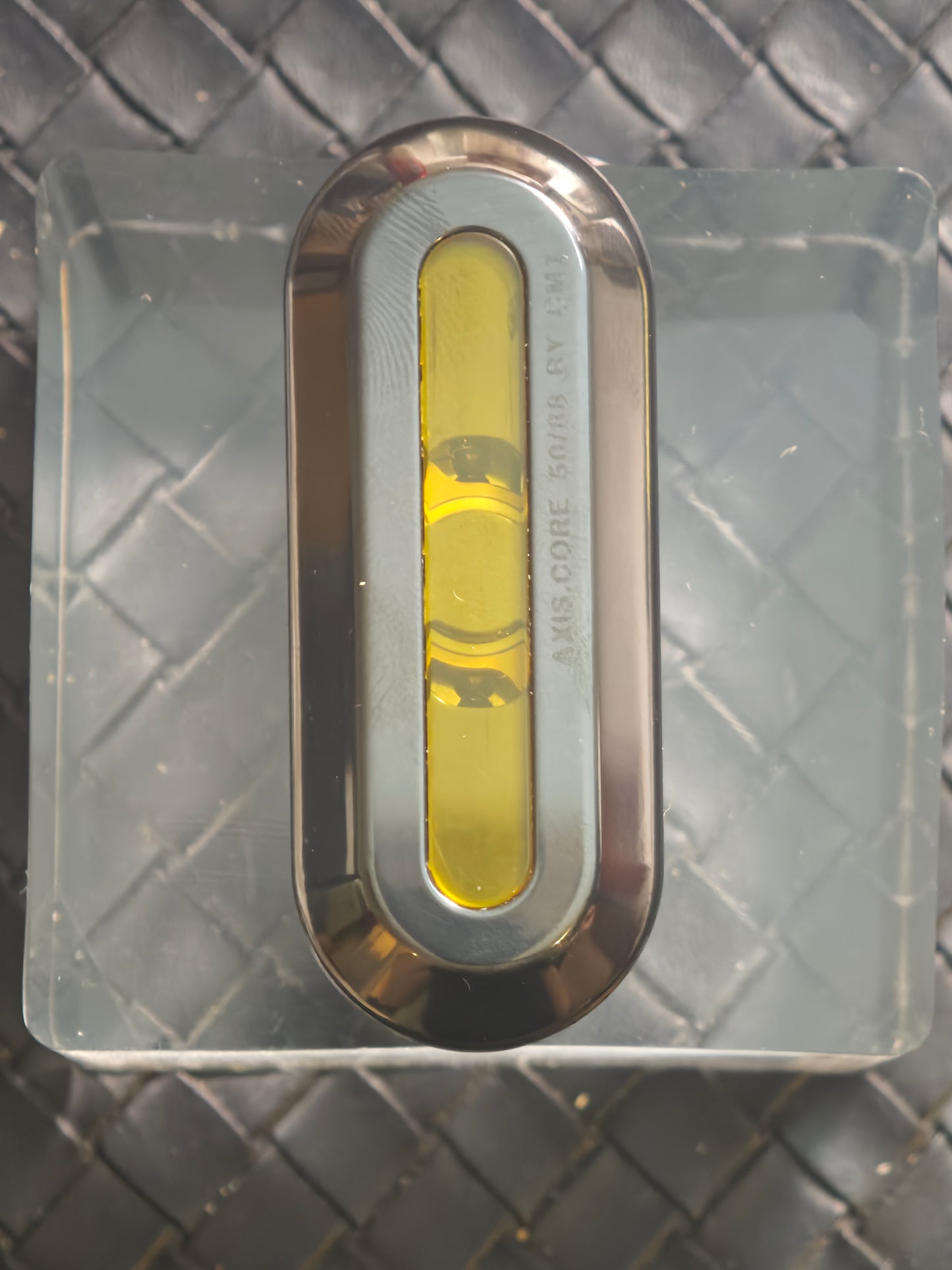 Axis Zirconium