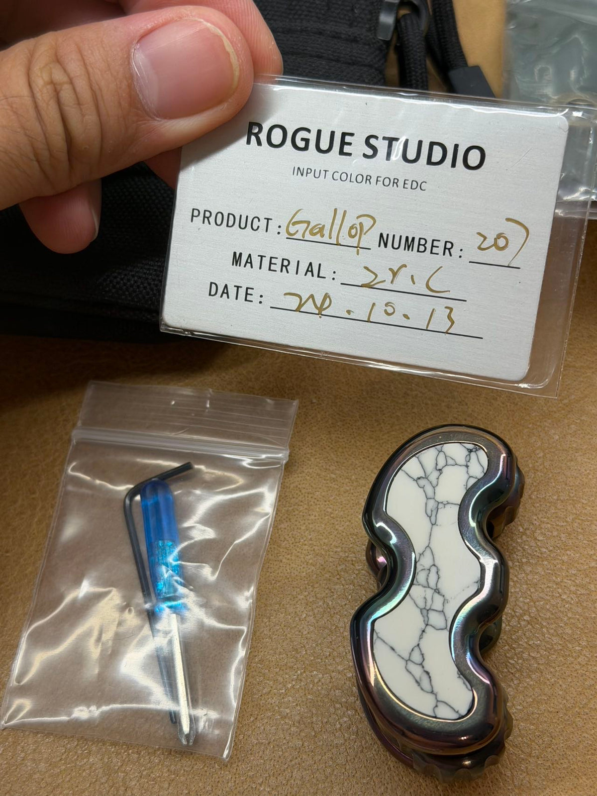 Gallop Zirconium Oil Slick