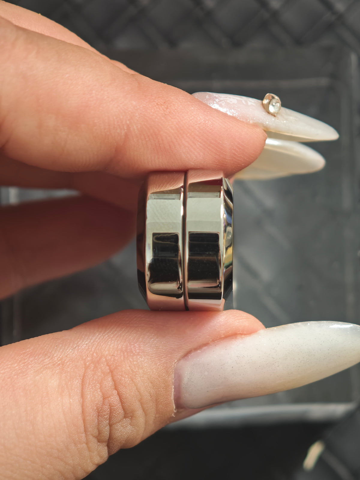 Lucky Draw Titanium Polished
