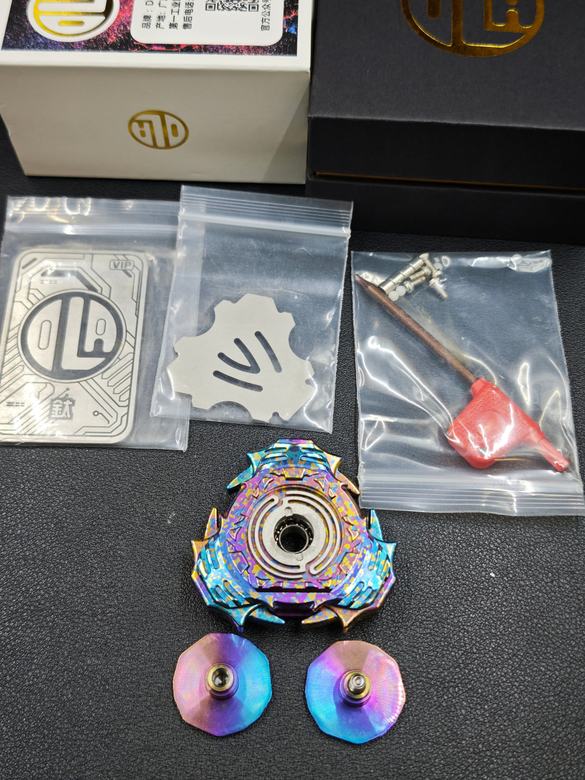Leiya Titanium