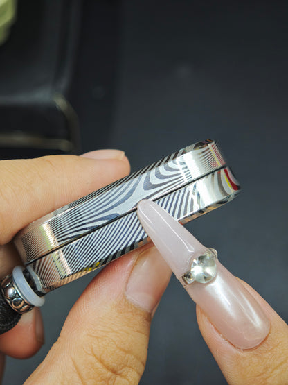 F2 Damasteel