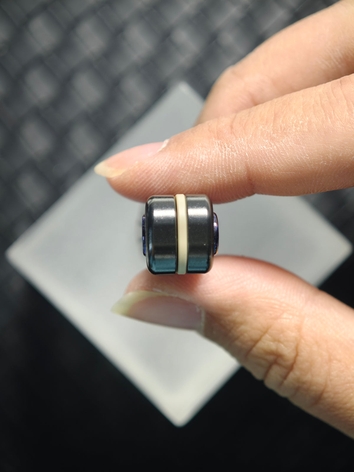 Snake Zirconium