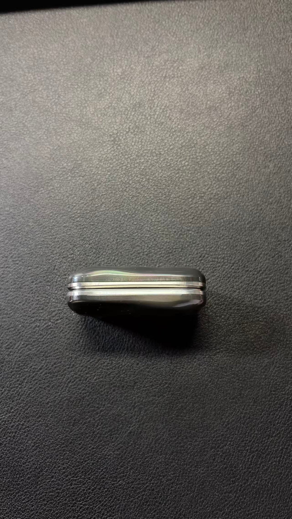Shuriken Zirconium Oil Slick