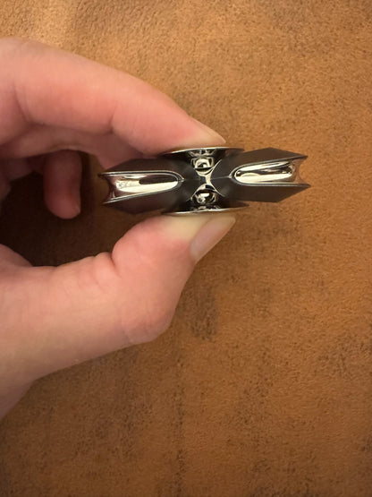 Lentic Titanium
