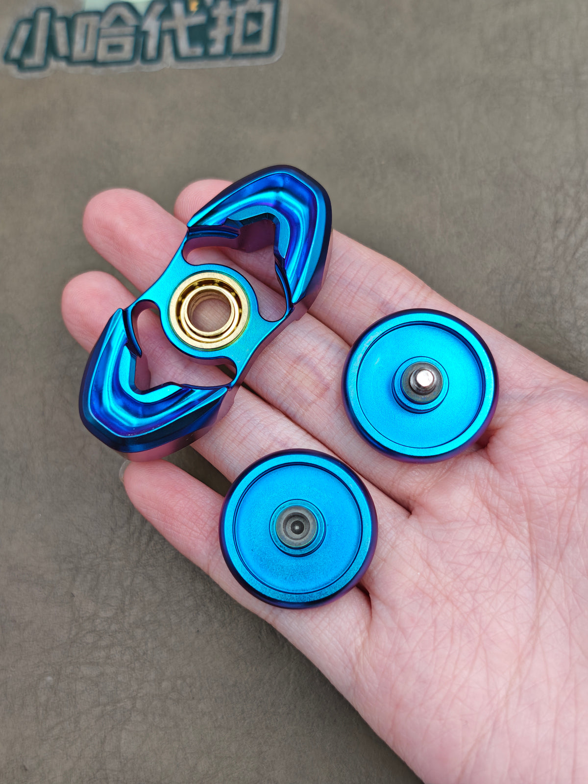 Pan Yixian Zirconium
