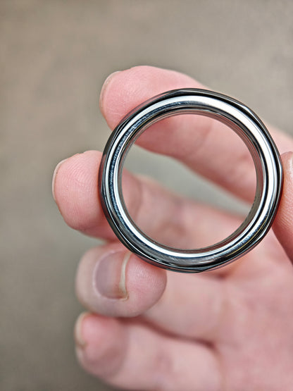 Star Spacetime Ring Zirconium
