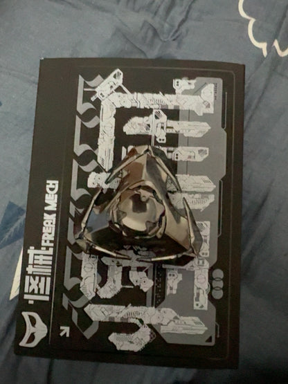 Blade Zirconium