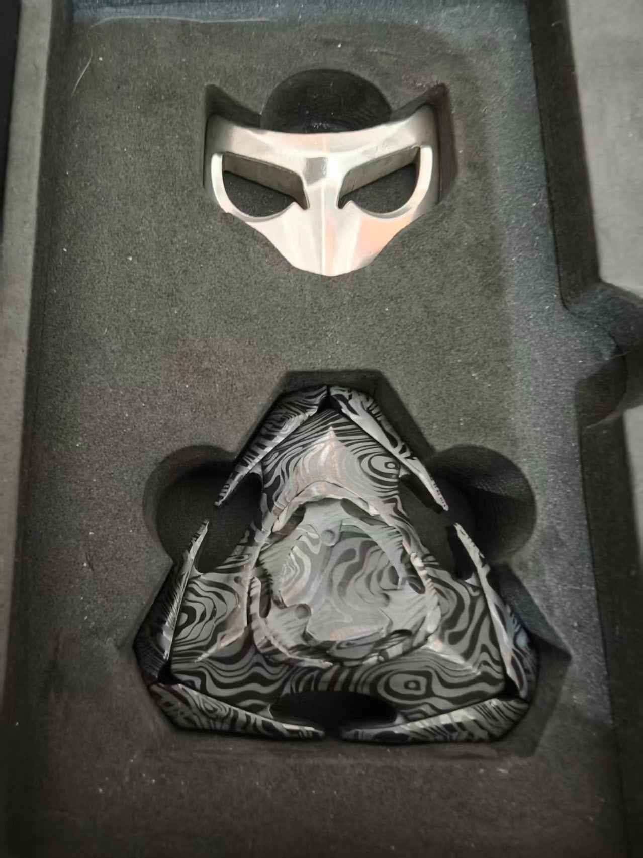 Blade Zirconium