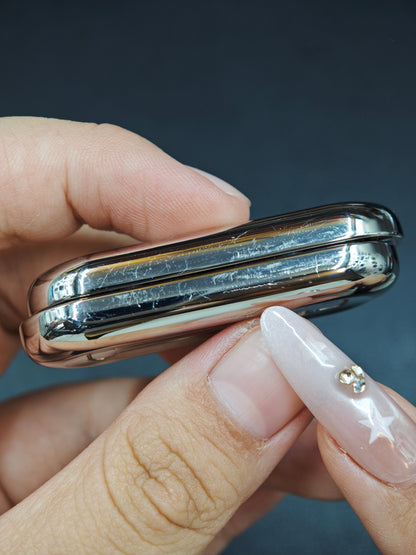 Floating Cloud Titanium Polished