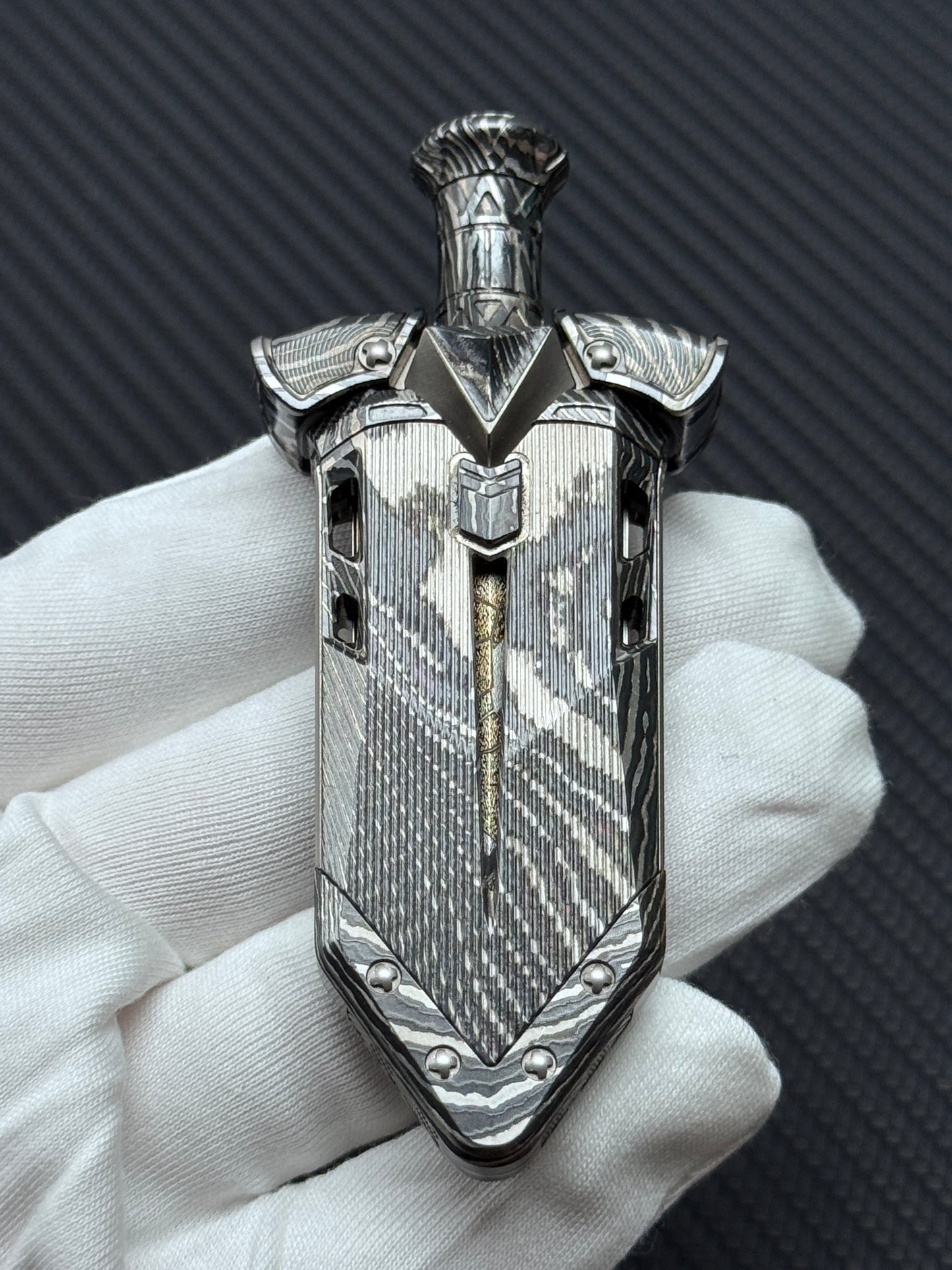 Ghost Lantern Lake Sword Zircuti