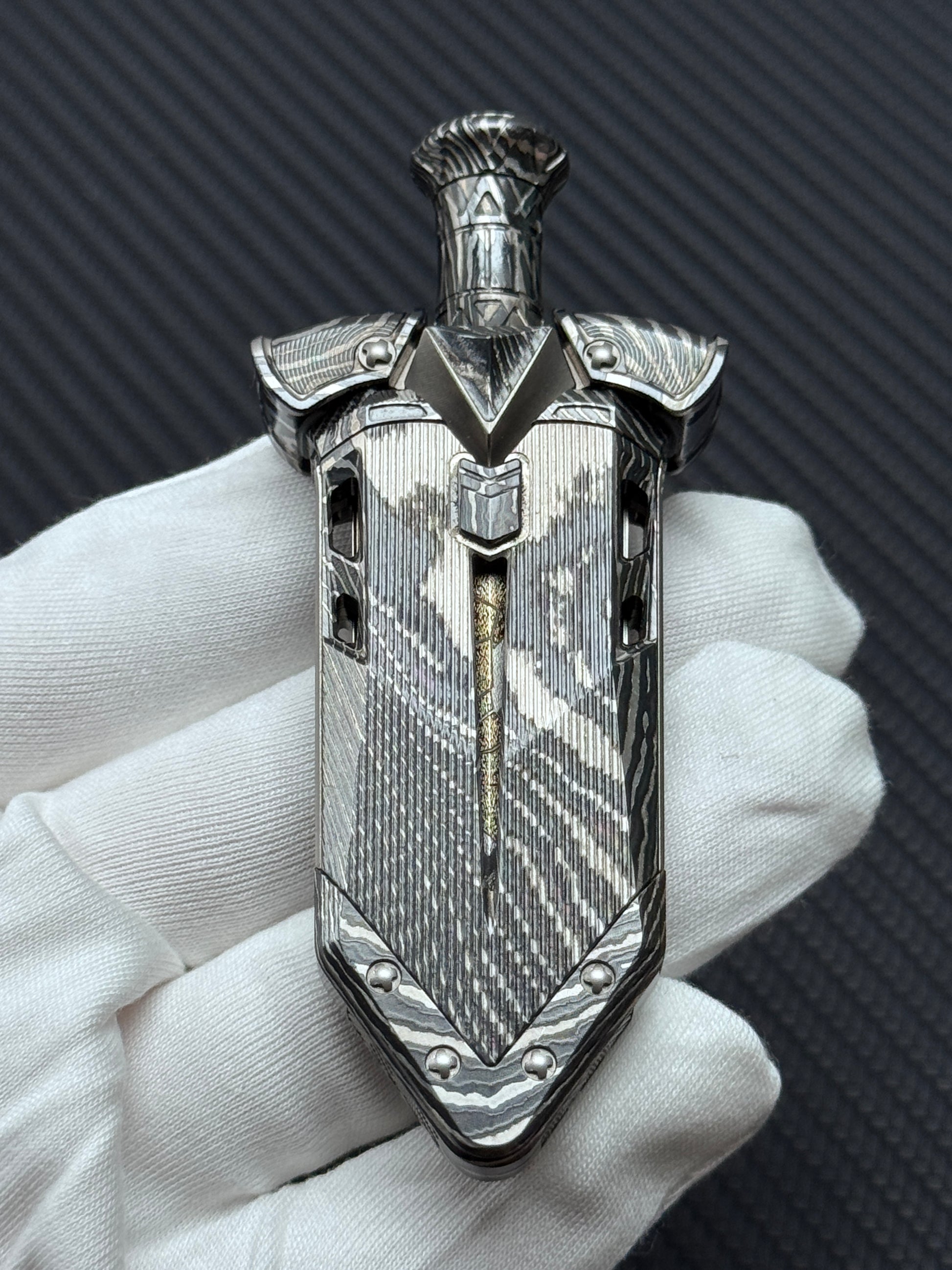 Ghost Lantern Lake Sword Zircuti