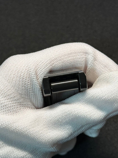 Razor Zirconium