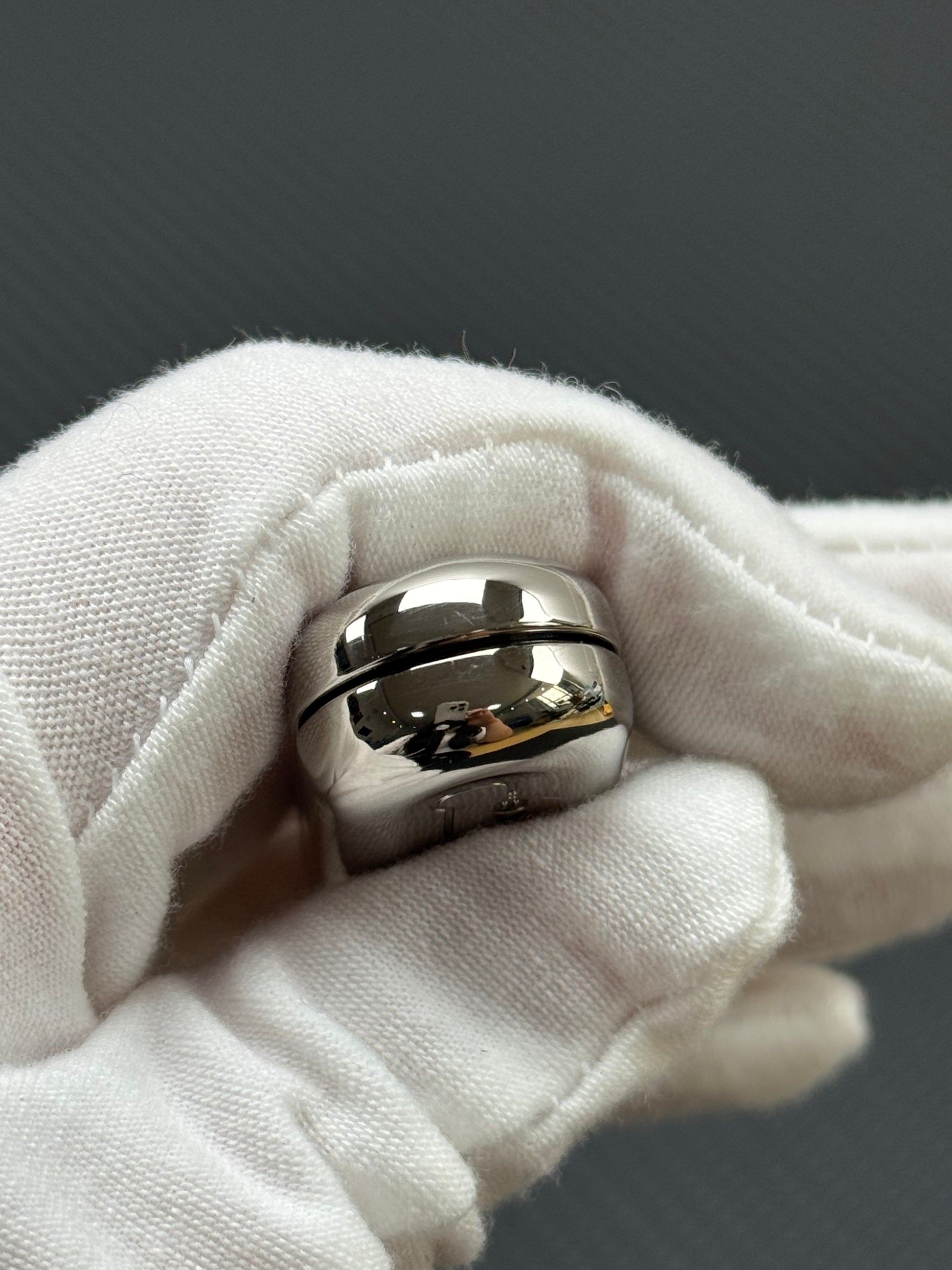 Floating Cloud Titanium Polished Limited Edition