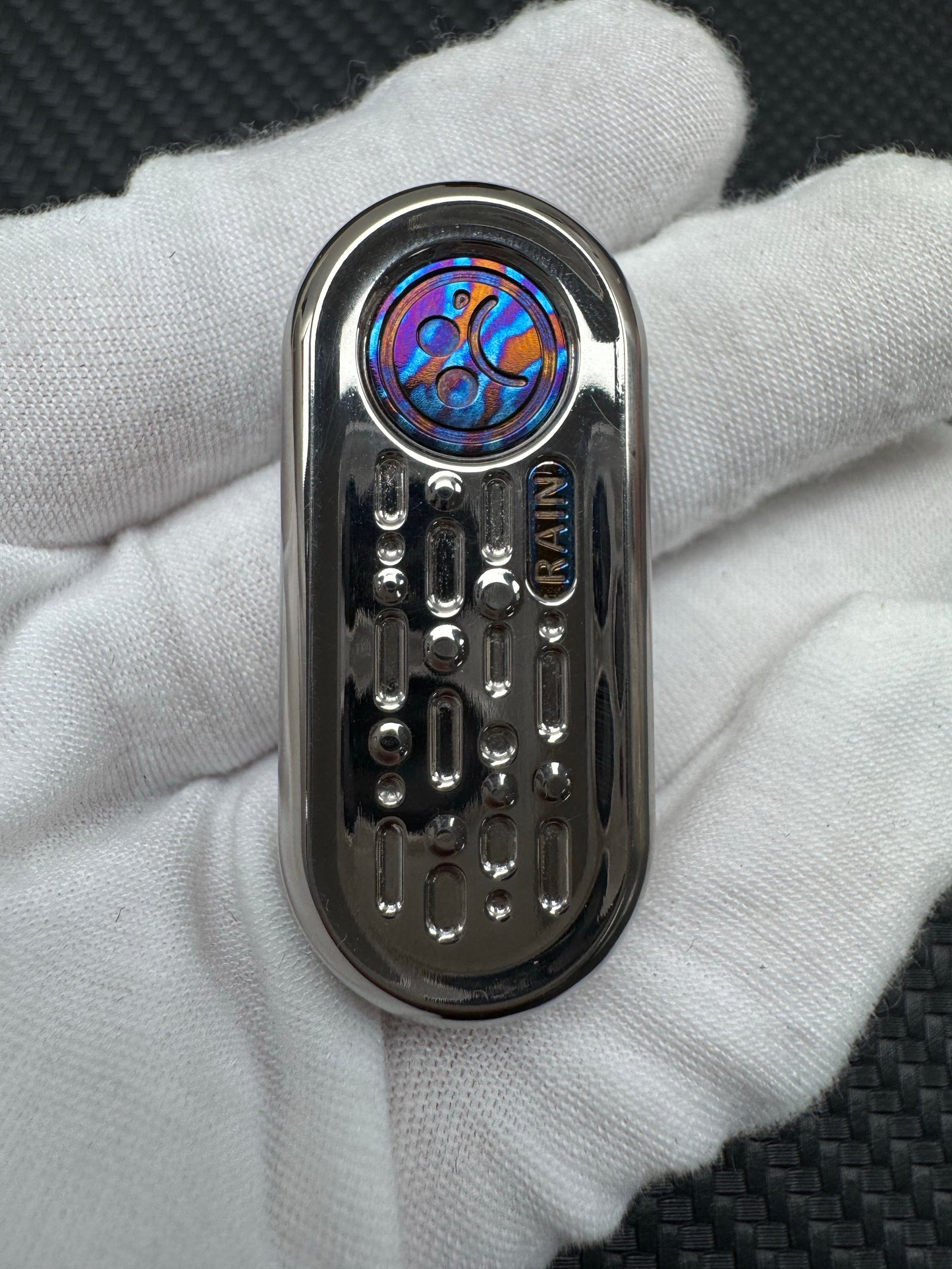 Top B Rain Mokuti Titanium