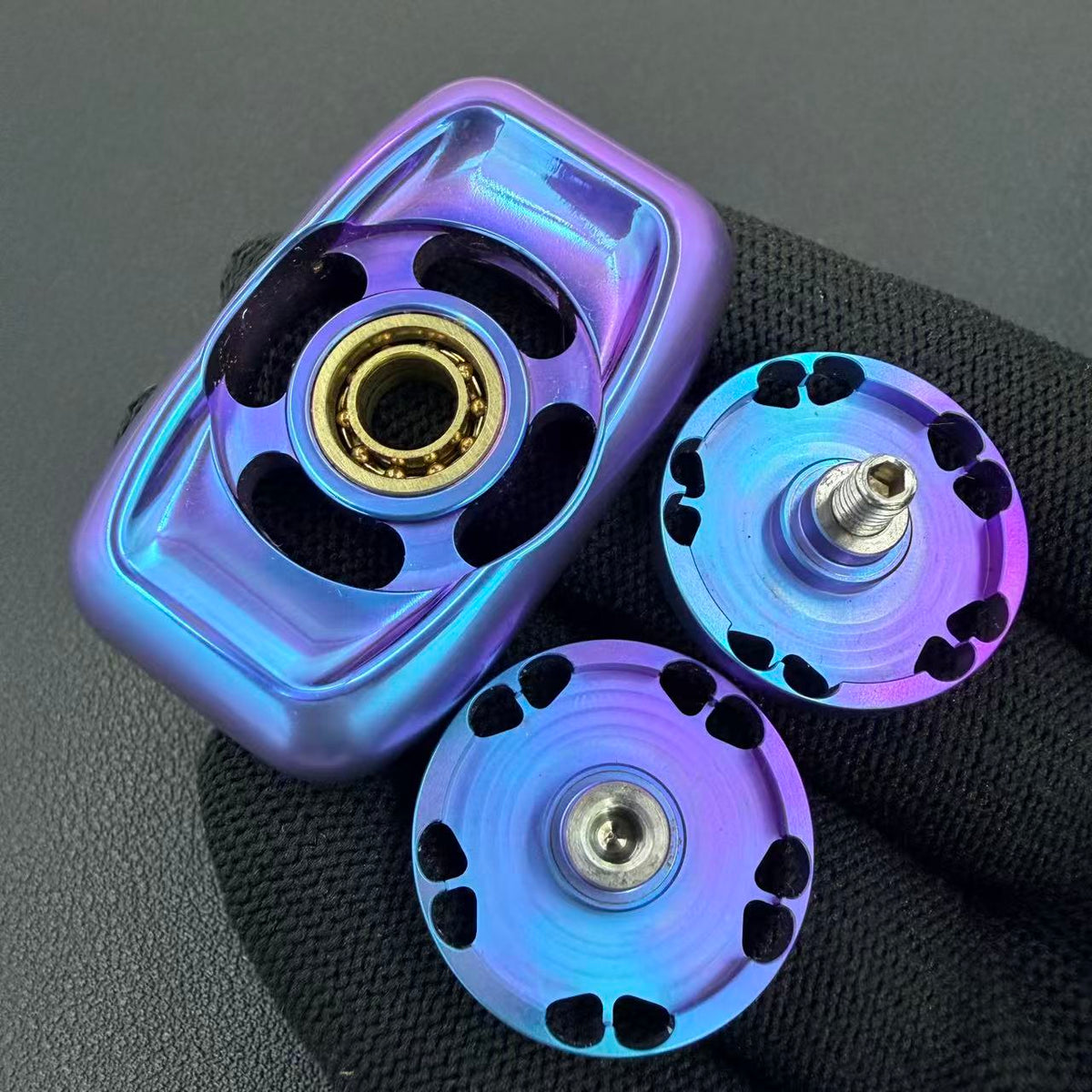Ark Titanium