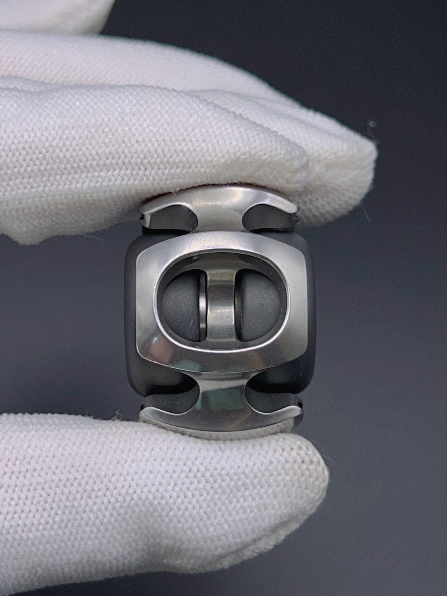 Noiz Air Nano Stainless Steel Zirconium