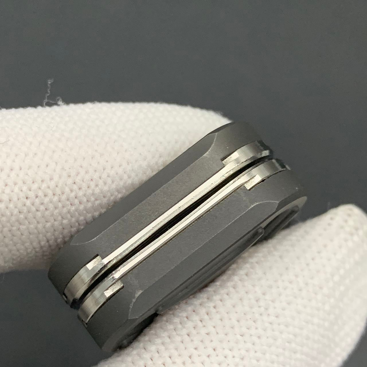 Bird Zirconium