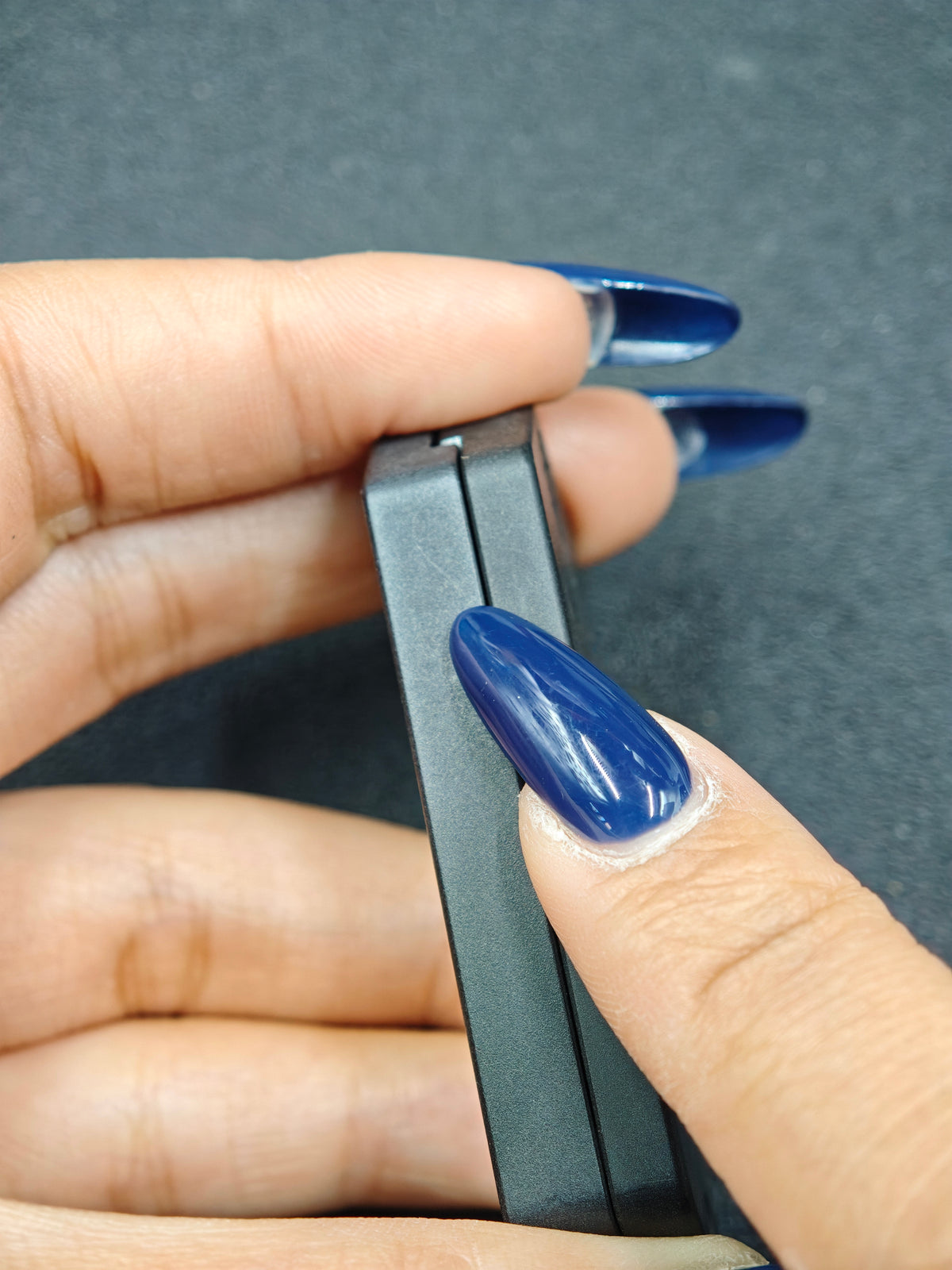Plane PEEK Brushed