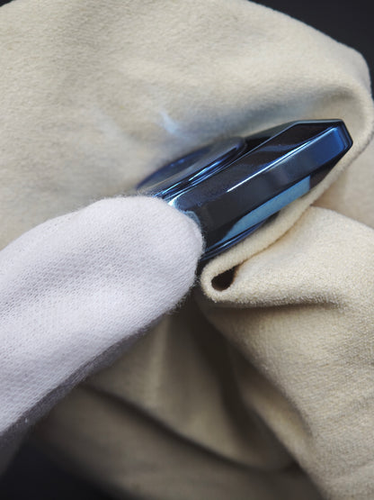 Mirror Eye Zirconium
