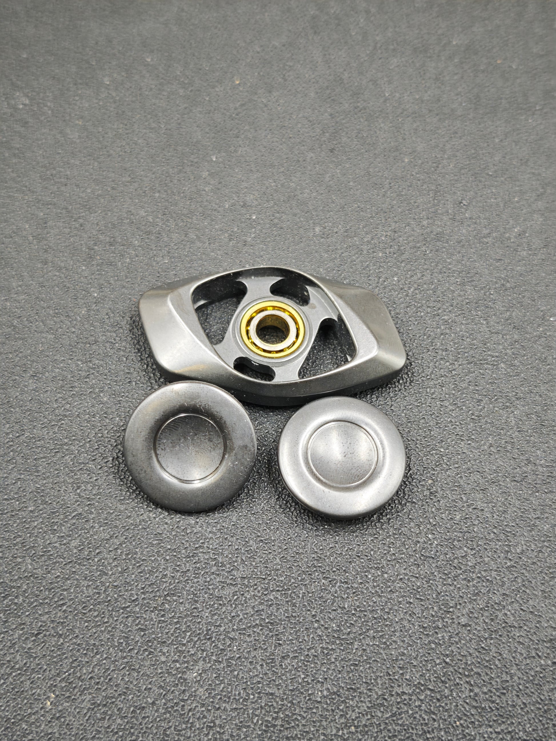Phantom Dual Leaf Zirconium