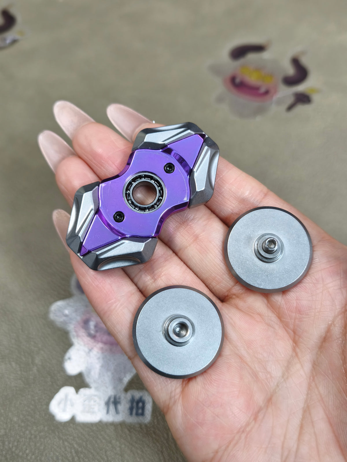 Spin Titanium Anodized